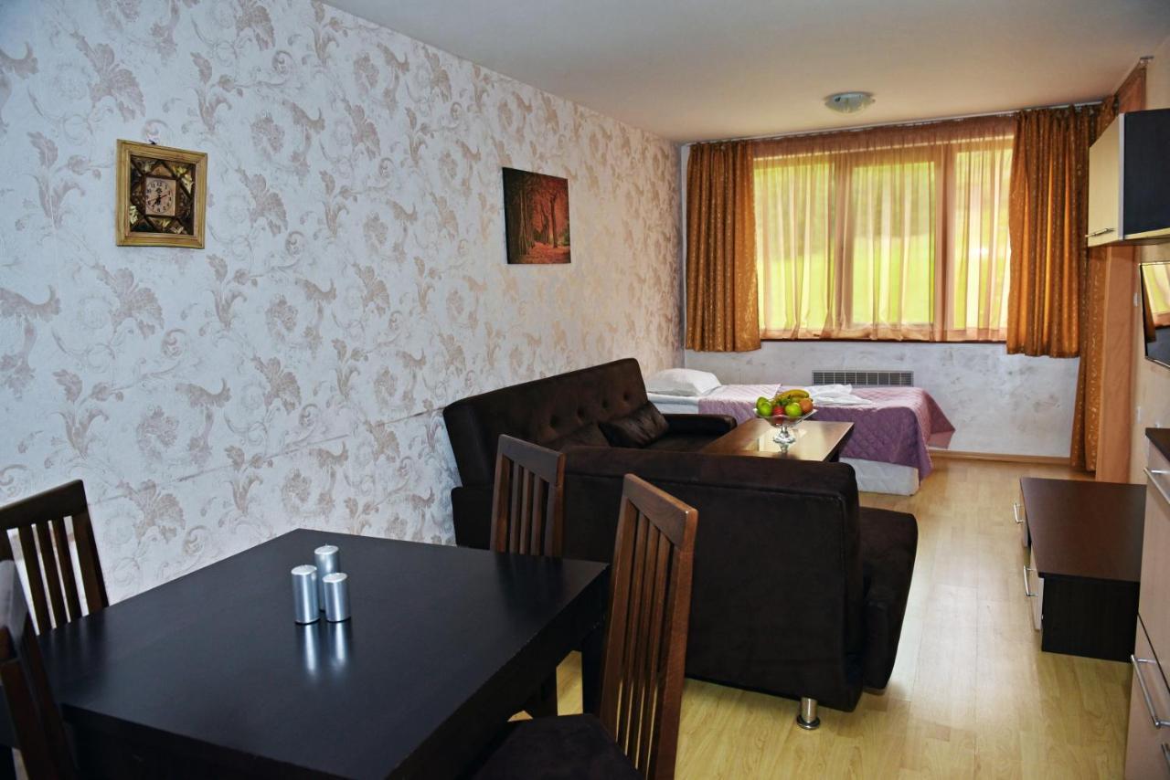 Forest Nook Aparthotel Pamporovo Exterior foto