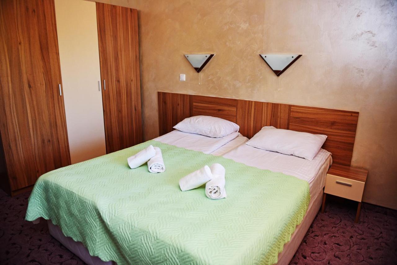Forest Nook Aparthotel Pamporovo Exterior foto