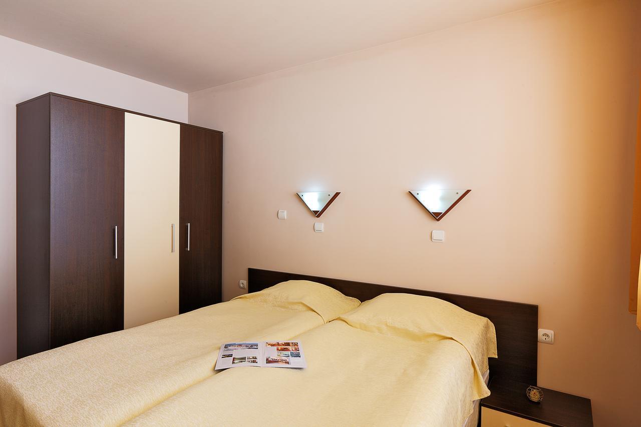Forest Nook Aparthotel Pamporovo Exterior foto
